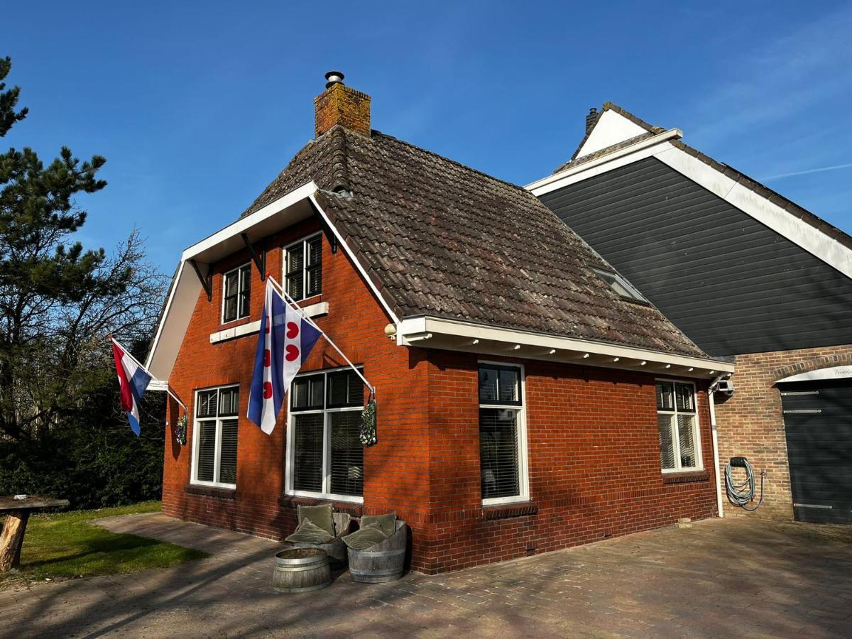 Veendijkhoeve Oosterwolde  Extérieur photo