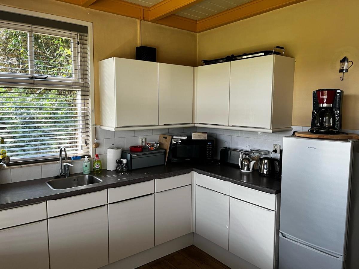 Veendijkhoeve Oosterwolde  Extérieur photo