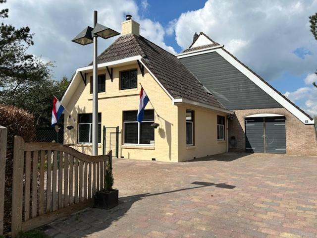 Veendijkhoeve Oosterwolde  Extérieur photo